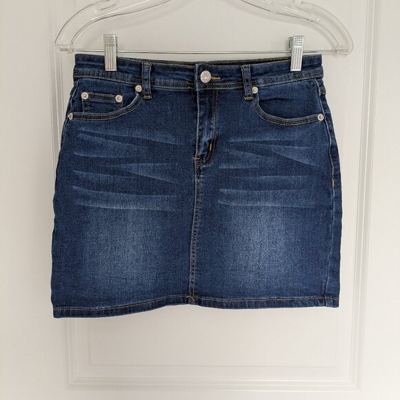 Amazon Dresses & Skirts - Amazon High Rise Denim Mini Skirt